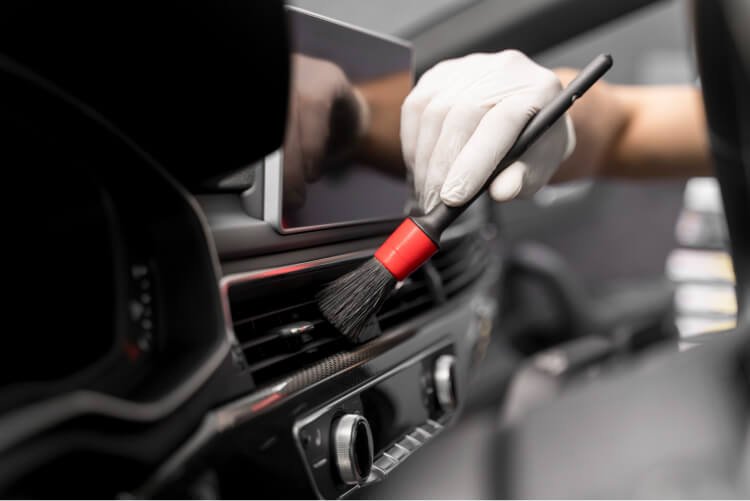 Oahu Mobile Car Detailing in Honolulu — mobile car wash detailing service in Honolulu, Oahu for car wash and wax, exterior detailing, interior detailing, pet hair removal, ceramic coating, car polish, boat polish